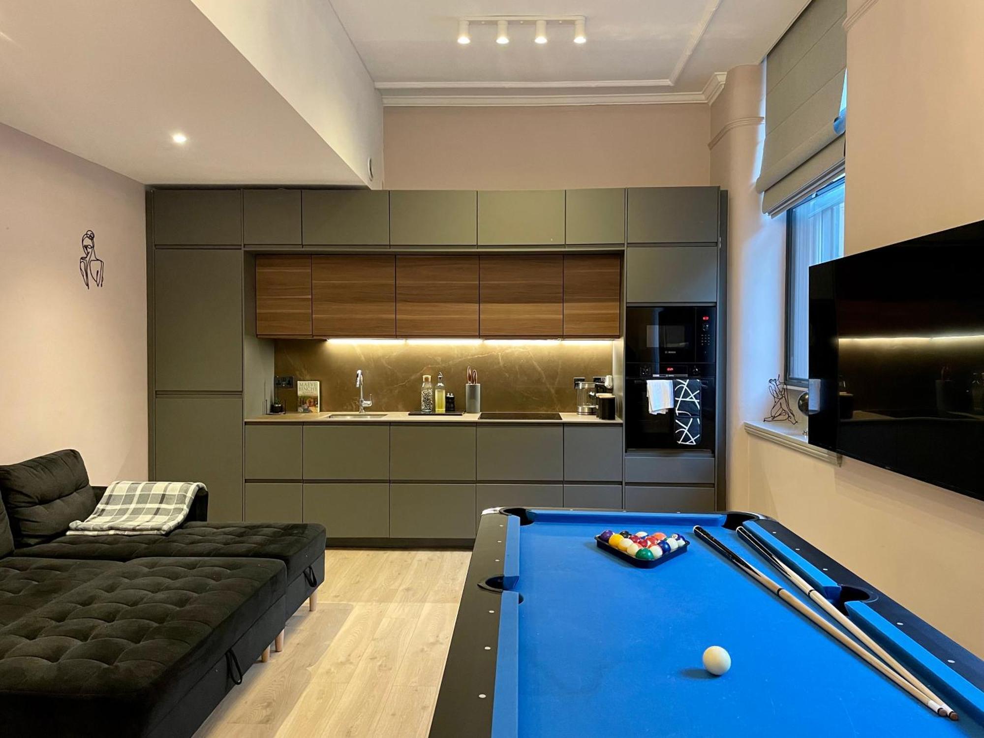 Stunning 2 Bed Apartment In Greater Manchester Eksteriør billede
