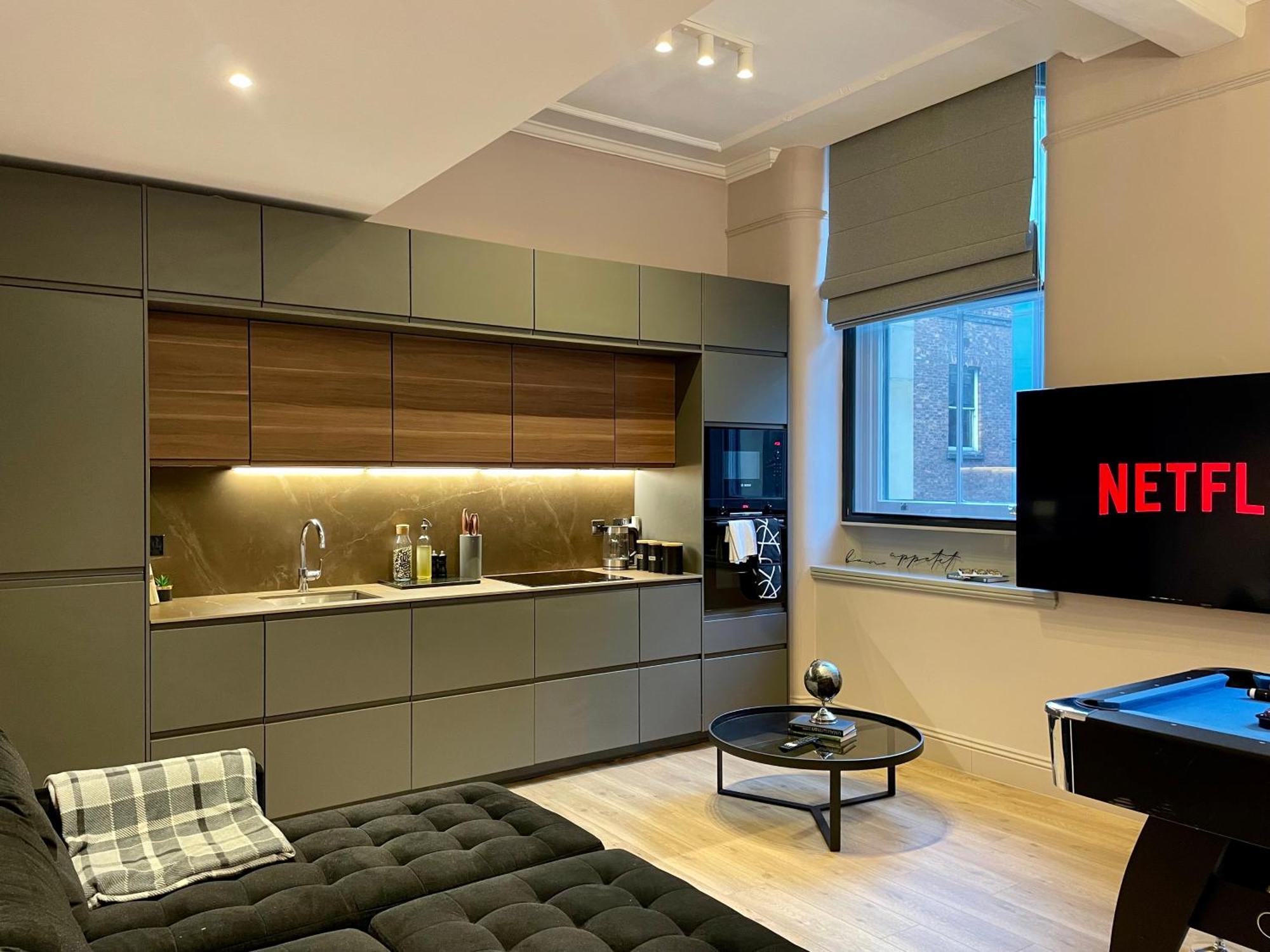 Stunning 2 Bed Apartment In Greater Manchester Eksteriør billede